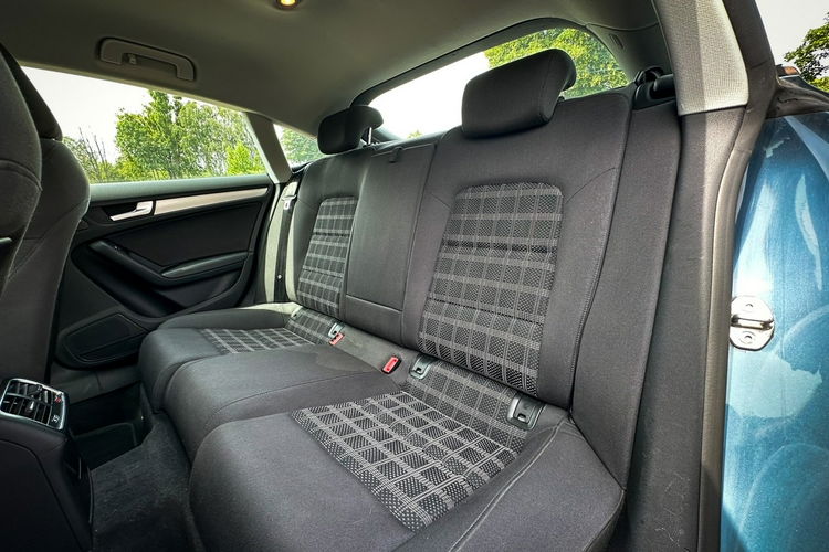 Audi A5 2.0 Quattro 230KM S-line Europa zdjęcie 11