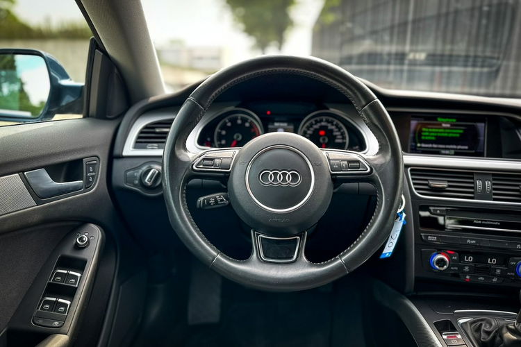 Audi A5 2.0 Quattro 230KM S-line Europa zdjęcie 12