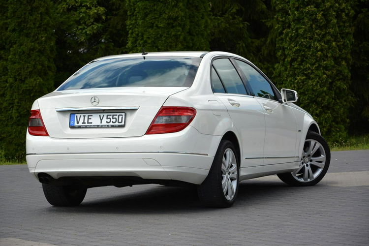 Mercedes C 180 1.8i(156KM) Avantgarde 2xParktronik El.Foteli Pół-skóry Automat Alu17" zdjęcie 12