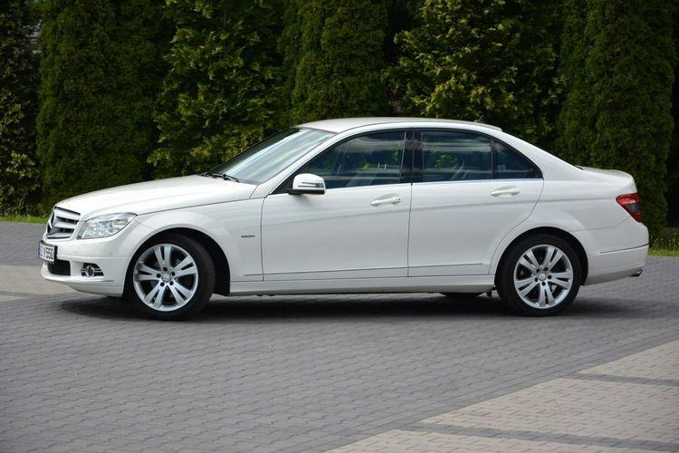 Mercedes C 180 1.8i(156KM) Avantgarde 2xParktronik El.Foteli Pół-skóry Automat Alu17" zdjęcie 4