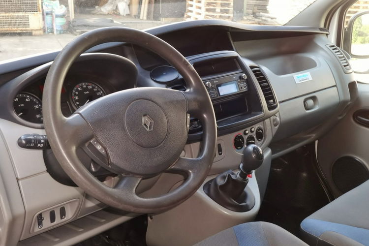 Renault Trafic Klima Regały Hak zdjęcie 5