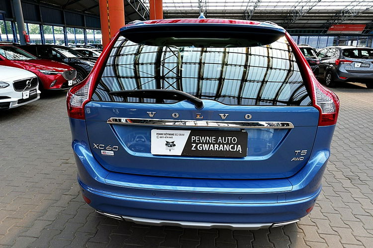 Volvo XC 60 PANORAMA+Skóra 3Lata GWAR. 1wł Kraj Bezwypad T5 245KM AWD Summum F23% zdjęcie 52