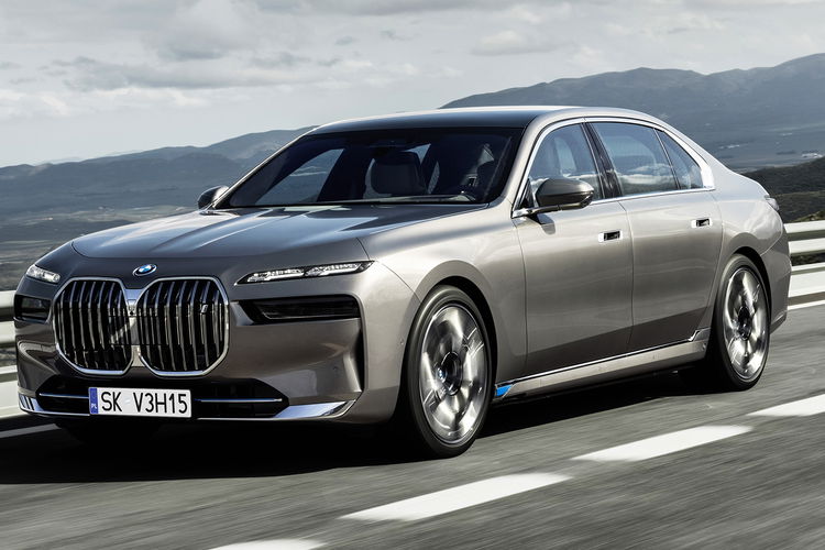 BMW i7 M70 xDrive zdjęcie 2