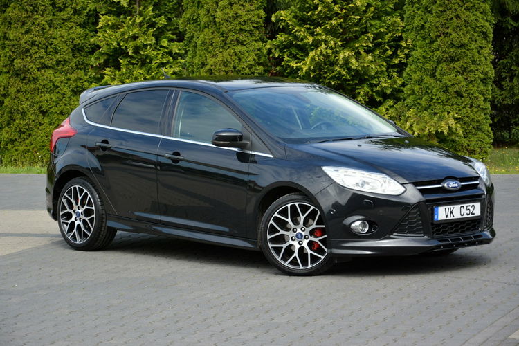 Ford Focus Titanium ST Bi-Xenon Ledy Park Assist Skóry 2xParktr Keyless go zdjęcie 10