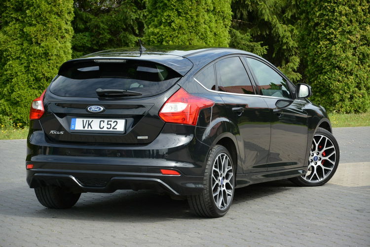 Ford Focus Titanium ST Bi-Xenon Ledy Park Assist Skóry 2xParktr Keyless go zdjęcie 14
