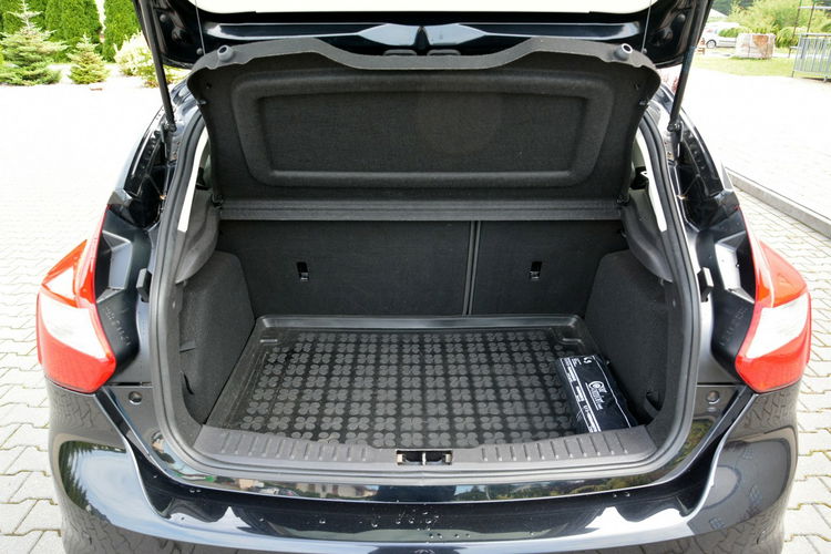 Ford Focus Titanium ST Bi-Xenon Ledy Park Assist Skóry 2xParktr Keyless go zdjęcie 33