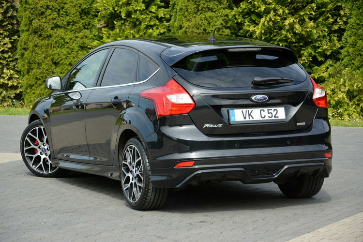 Ford Focus Titanium ST Bi-Xenon Ledy Park Assist Skóry 2xParktr Keyless go zdjęcie 8