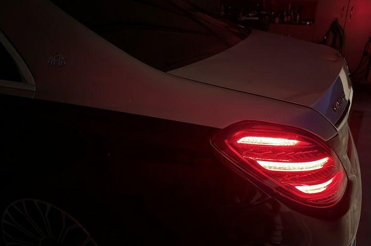 Mercedes S 350 Long Maybach piękny stan pełne wyposażenie TV multibeam zamawiana gwar zdjęcie 41