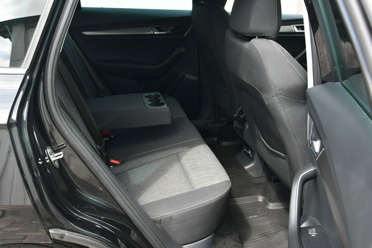 Skoda Kodiaq 1.6 TDi 115KM DSG 2019r. Climatronic NAVi Kamera 2xPDC zdjęcie 30