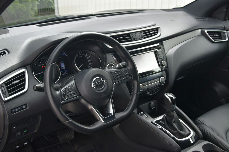 Nissan Qashqai 1.3DiG-T 160KM Tekna+ Automat 2019r. Climatronic LED Kamera360 2xPDC zdjęcie 19