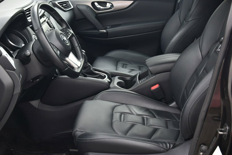 Nissan Qashqai 1.3DiG-T 160KM Tekna+ Automat 2019r. Climatronic LED Kamera360 2xPDC zdjęcie 24