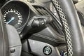 samochód osobowy Ford zdjęcie 27