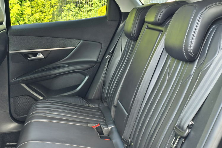 Peugeot 3008 1.5 HDi 130KM EA8 Allure Panorama / Bezwypadkowy / I-właściciel zdjęcie 26