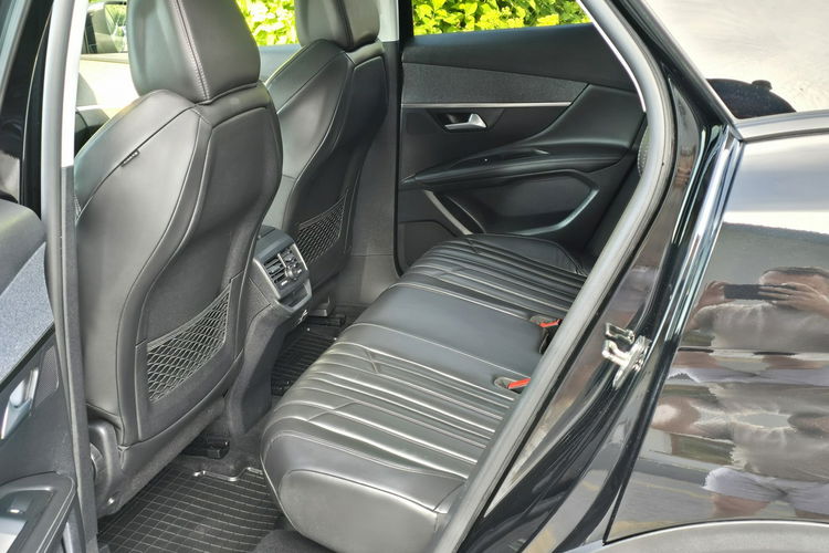 Peugeot 3008 1.5 HDi 130KM EA8 Allure Panorama / Bezwypadkowy / I-właściciel zdjęcie 8