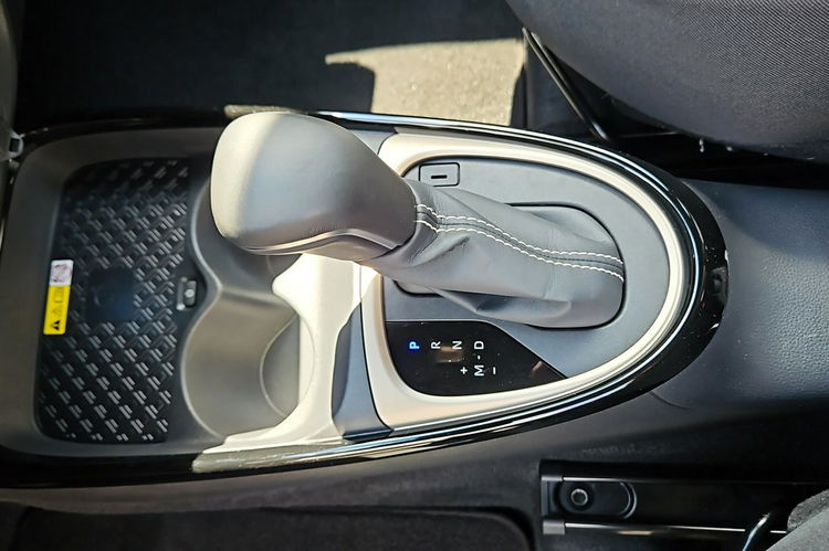 Toyota Aygo X 1.0 VVTi 72KM CVT EXECUTIVE SMART, salon Polska, gwarancja zdjęcie 17