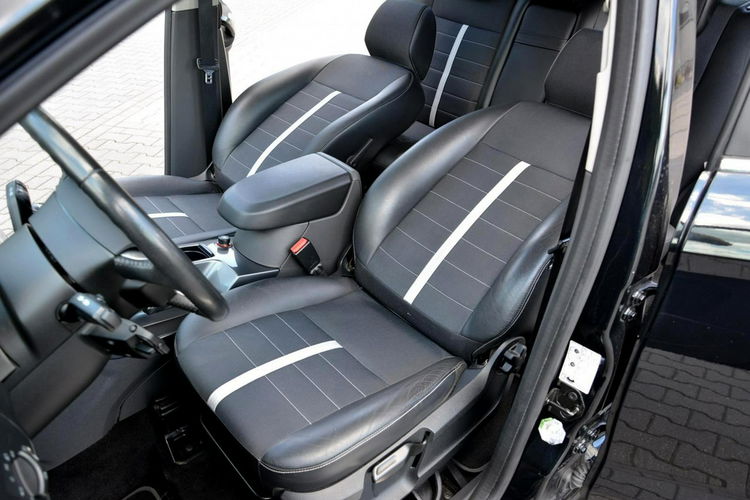 Ford Kuga Titanium Lift Bi-Xenon Ledy 4x4 2xParktronic Oryginał Alu17" zdjęcie 19