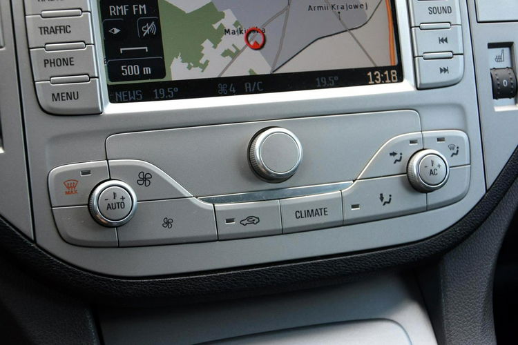 Ford Kuga Titanium Lift Bi-Xenon Ledy 4x4 2xParktronic Oryginał Alu17" zdjęcie 29