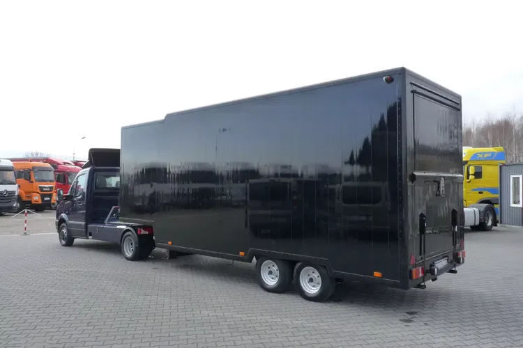 Volkswagen CRAFTER 2, 5L D / CIĄGNIK SIODŁOWY Z NACZEPĄ / zdjęcie 4