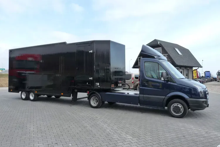 Volkswagen CRAFTER 2, 5L D / CIĄGNIK SIODŁOWY Z NACZEPĄ / zdjęcie 7