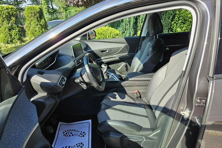 Peugeot 5008 1.5 HDi Allure S&S / Bezwypadkowy / ZADBANY zdjęcie 6