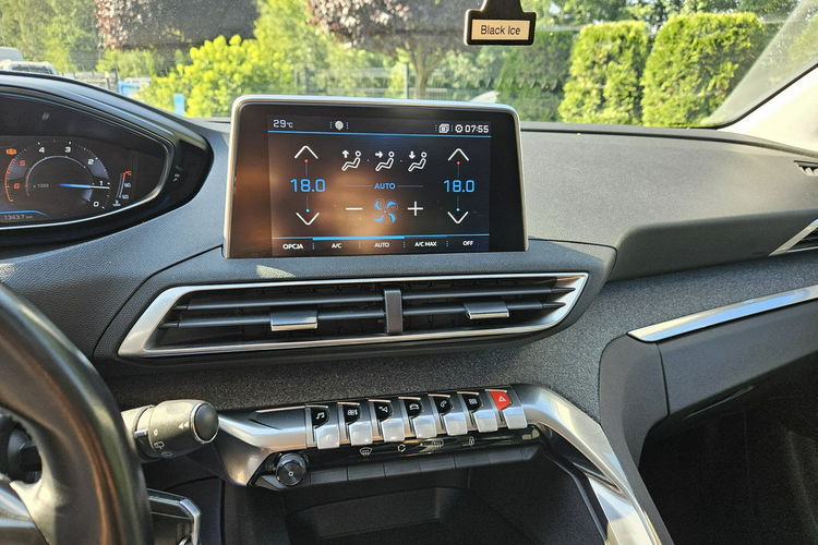 Peugeot 5008 1.5 HDi Allure S&S / Bezwypadkowy / ZADBANY zdjęcie 9
