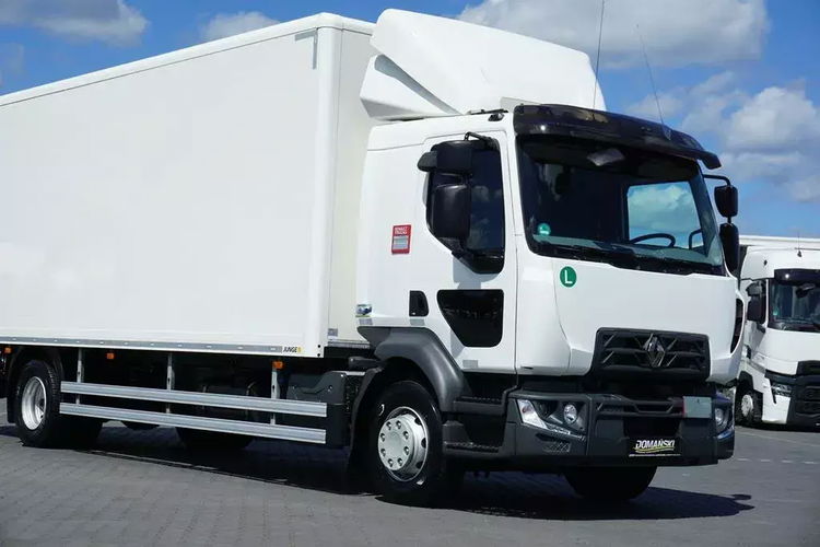 Renault / D 16 / 280 KM / ACC / E 6 / KONTENER + WINDA / ŁAD. 8855 KG / 18 PALET zdjęcie 32