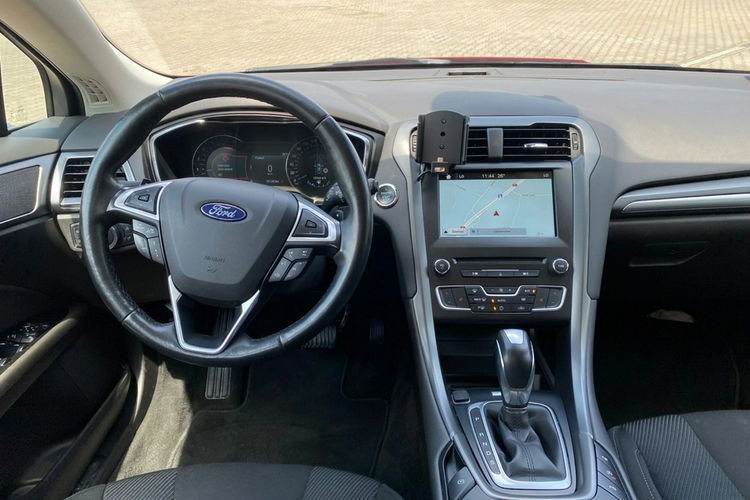 Ford Mondeo 2.0 TDCi Start-Stopp PowerShift-Aut Titanium zdjęcie 27