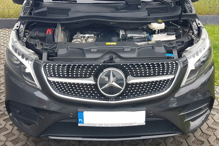 Mercedes V 300 V KLASSE 4 MATIC 7 OSÓB BOGATE WYPOSAŻENIA DŁUGI zdjęcie 18