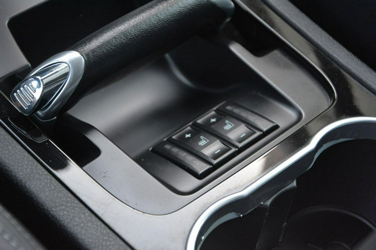 Ford Galaxy 2.0TDCI(163KM) Titanium Bi-xenon Navi Kamera Skóry Panorama Alu18" zdjęcie 35