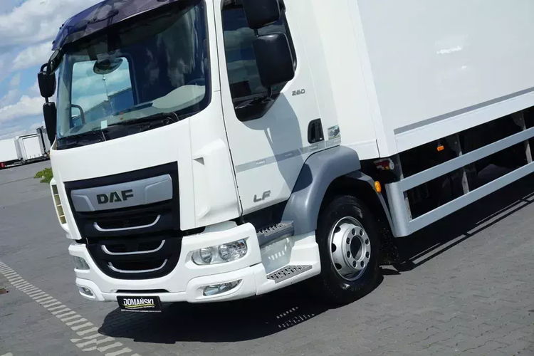 DAF LF / 260 / E 6 / ACC / CHŁODNIA + WINDA / 17 PALET / ŁAD. 8 110 KG zdjęcie 27