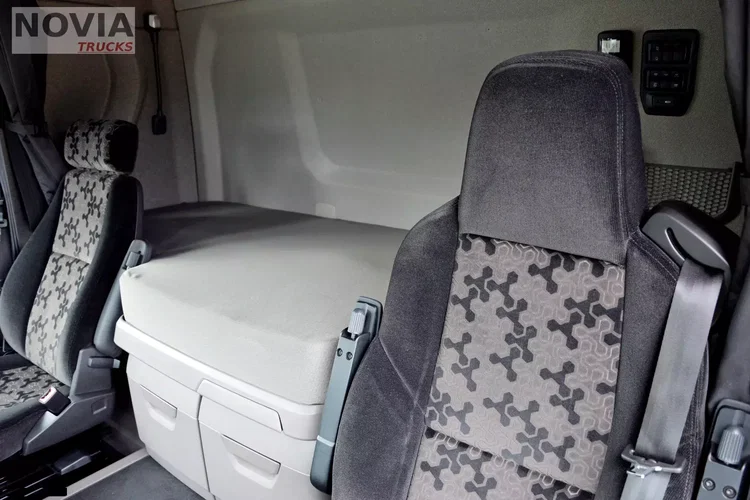 Scania R450 BEZ EGR | LOW DECK | FULL LED | 2 ZBIORNIKI | KLIMA POSTOJOWA zdjęcie 27