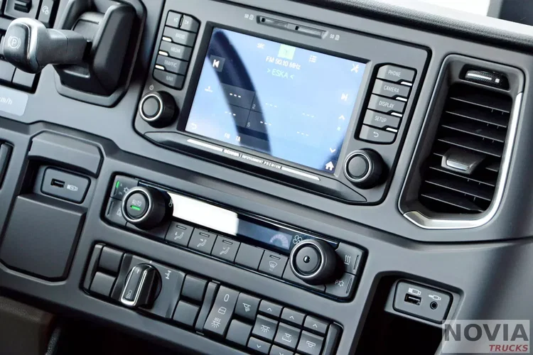 Scania R450 BEZ EGR | LOW DECK | FULL LED | 2 ZBIORNIKI | KLIMA POSTOJOWA zdjęcie 30