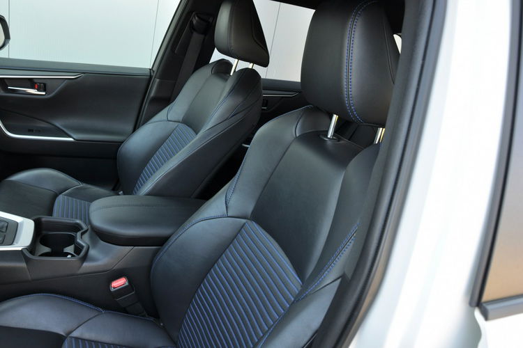 Toyota RAV-4 2.5 Hybryda Automat 178KM Polski Salon Serwis ASO FV 23% zdjęcie 14