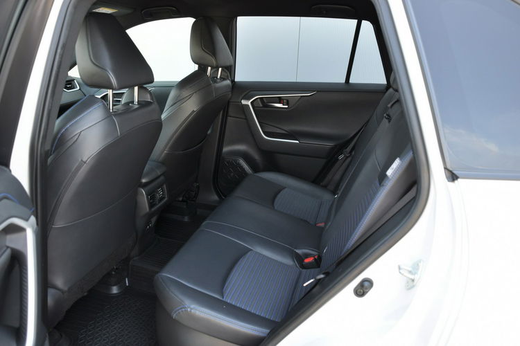 Toyota RAV-4 2.5 Hybryda Automat 178KM Polski Salon Serwis ASO FV 23% zdjęcie 27