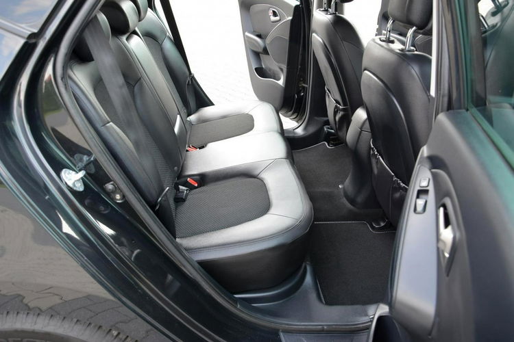 Hyundai ix35 2.0i(163KM)+Gaz Skóry Keyless go Navi Kamera Parktronic zdjęcie 15