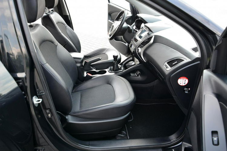 Hyundai ix35 2.0i(163KM)+Gaz Skóry Keyless go Navi Kamera Parktronic zdjęcie 16