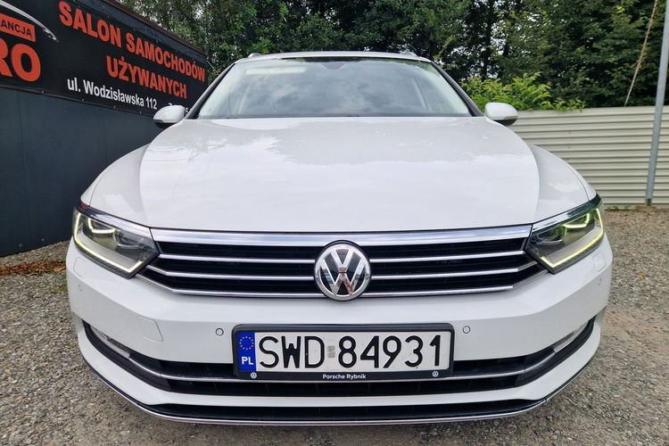 Volkswagen Passat . Virtualny licznik . Skóra . Led . Navi. Wentylowane fotele. zdjęcie 2