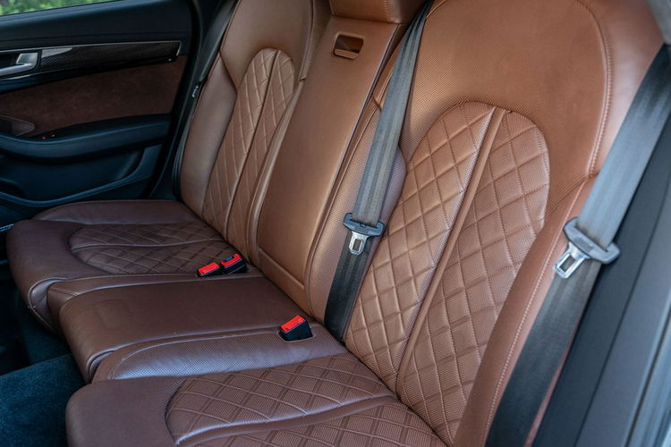 Audi S8 zdjęcie 66