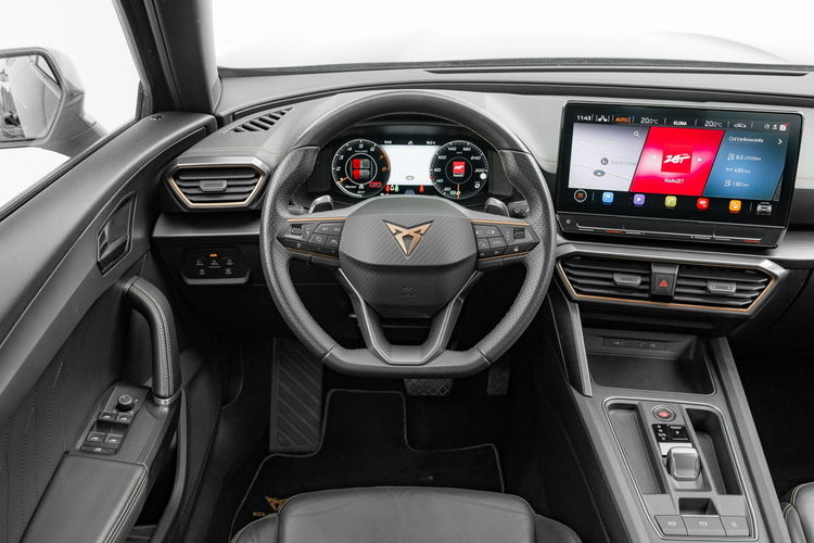 Cupra Formentor 1.5 TSI 150KM DSG Podgrz.f i kier K.cofania Ambient Salon PL VAT 23% zdjęcie 17