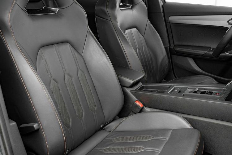 Cupra Formentor 1.5 TSI 150KM DSG Podgrz.f i kier K.cofania Ambient Salon PL VAT 23% zdjęcie 34