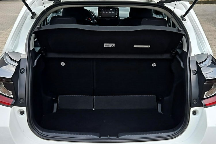 Toyota Yaris 1, 5 VVTi 125KM COMFORT, salon Polska, gwarancja zdjęcie 12
