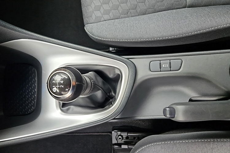 Toyota Yaris 1, 5 VVTi 125KM COMFORT, salon Polska, gwarancja zdjęcie 17