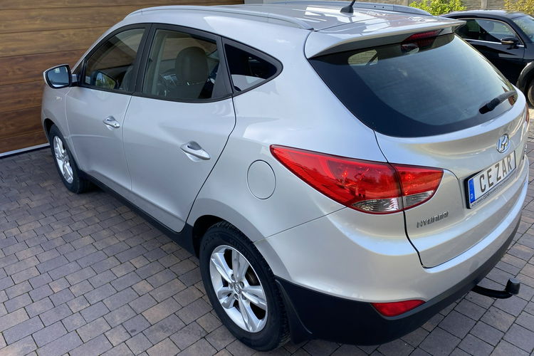 Hyundai ix35 13r.2.0 CRDI 136KM 4X4 bezwypadkowy z Niemiec zdjęcie 4