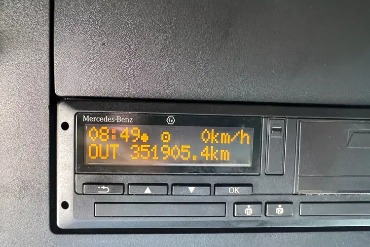 Mercedes ACTROS MP5 GIGASPACE zdjęcie 33
