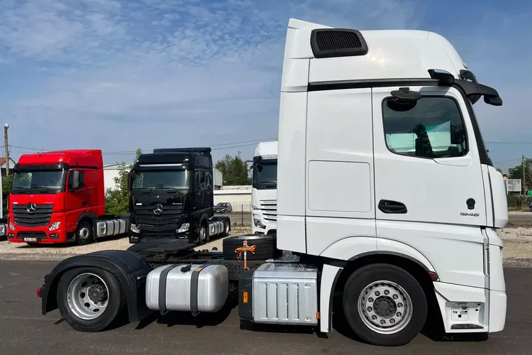 Mercedes ACTROS MP5 GIGASPACE zdjęcie 8