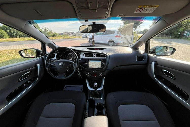 Kia Cee'd Diesel Kamera Cofania BDB stan zdjęcie 19
