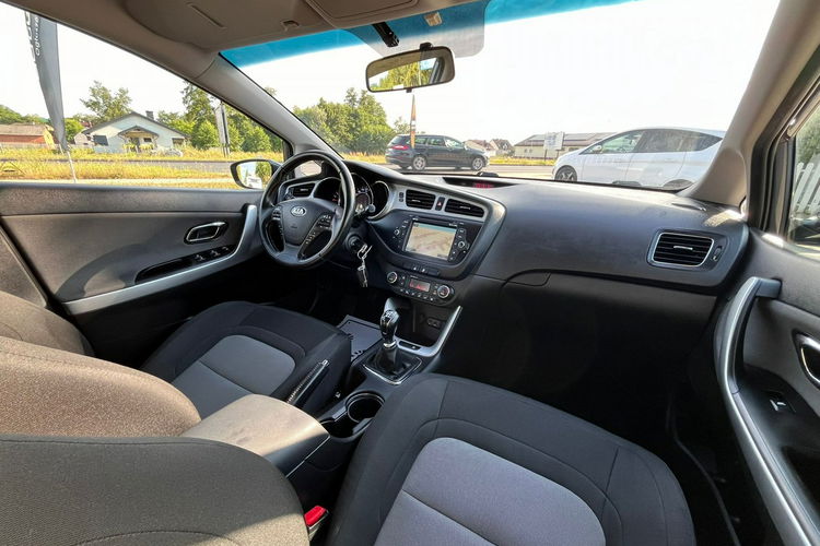 Kia Cee'd Diesel Kamera Cofania BDB stan zdjęcie 25