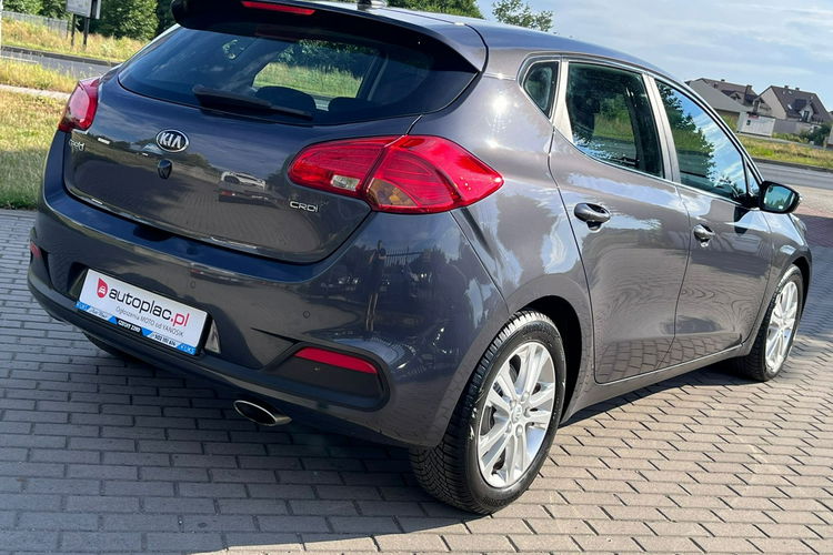 Kia Cee'd Diesel Kamera Cofania BDB stan zdjęcie 6