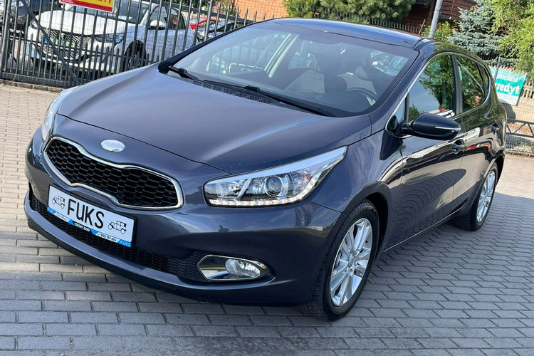 Kia Cee'd Diesel Kamera Cofania BDB stan zdjęcie 7
