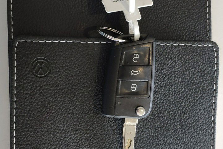 Volkswagen Golf Bezwypadkowy + bardzo zadbany zdjęcie 29